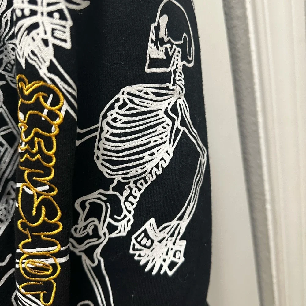 Screenshot Black Graphic Crewneck‎ Sweater
